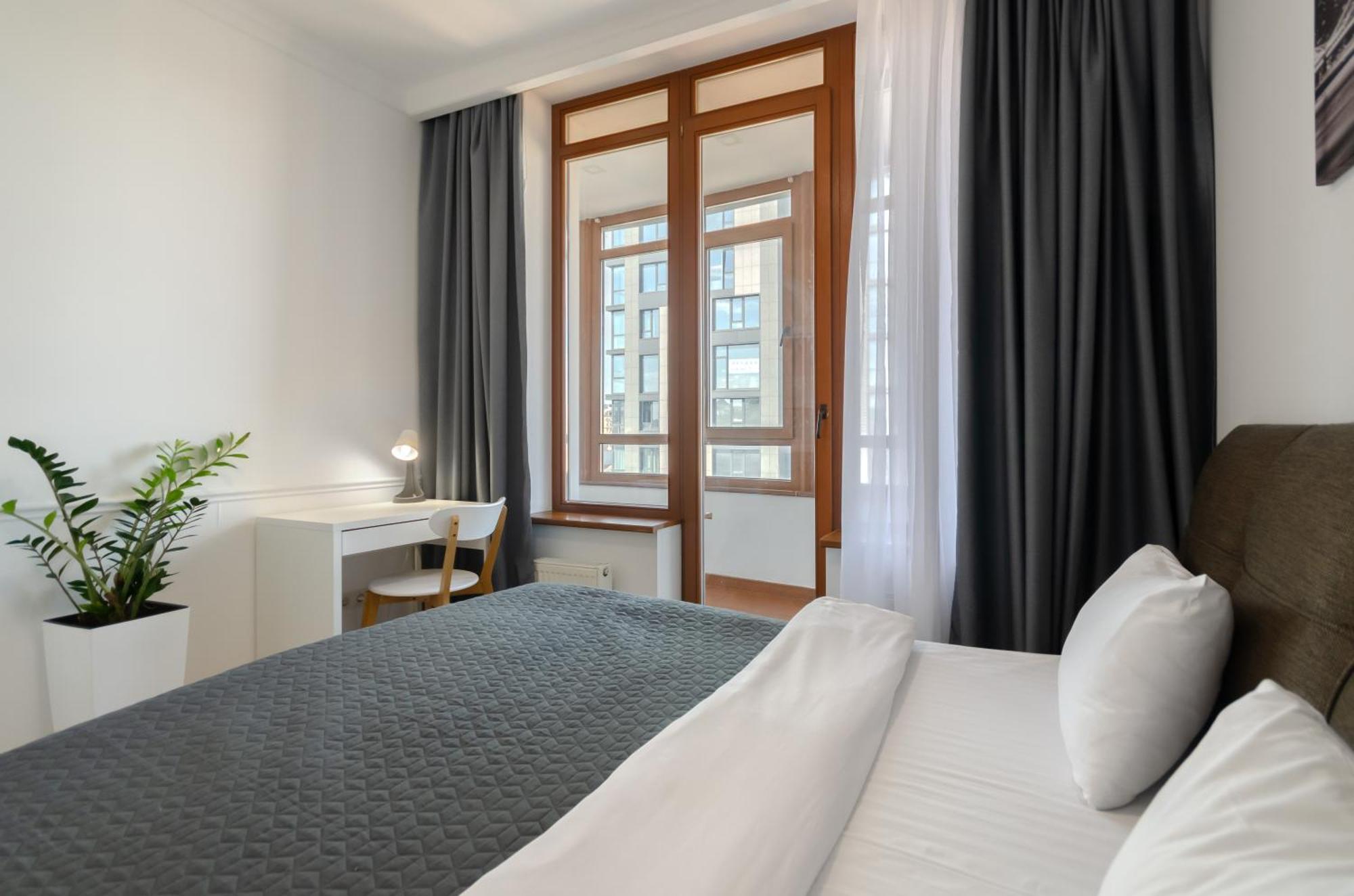 Petrovdom Inn Rc Diplomat Hall -The Smart Hotel Apartment Panoramic City View I Kyiv Exterior photo